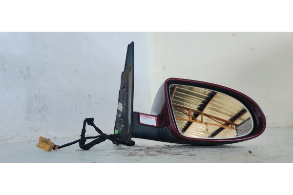 Recambio de retrovisor derecho para audi a2 (8z) 1.4 referencia OEM IAM 12323390  