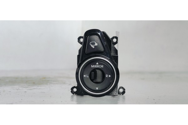 Recambio de mando retrovisor para hyundai i40 i40 berlina fase 2 referencia OEM IAM 39R4801230  