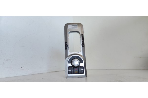 Recambio de mando multifuncion para land rover range rover (lm) v8 td vogue referencia OEM IAM YUD501361  