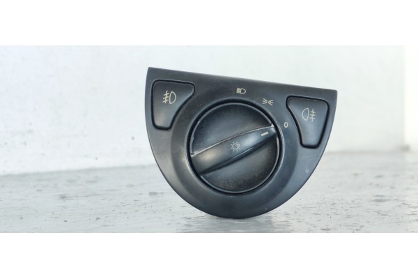 Recambio de mando luces para saab 9-3 berlina 1.9 tid linear sport referencia OEM IAM 12786133  
