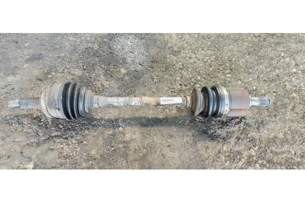 Recambio de transmision delantera izquierda para hyundai i30 1.6 crdi 115 referencia OEM IAM   