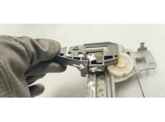 Recambio de elevalunas delantero derecho para citroen c3 1.1 collection referencia OEM IAM 400618F  