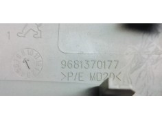 Recambio de luz interior para peugeot 308 sport referencia OEM IAM 9681370177  