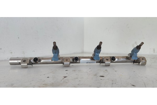 Recambio de rampa inyectora para audi a3 (8p) 3.2 v6 24v referencia OEM IAM 022133315M  