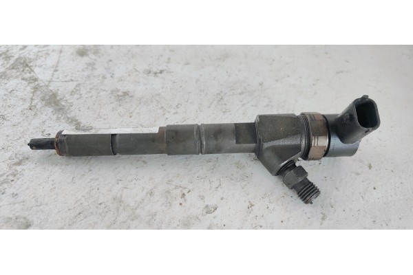 Recambio de inyector para opel insignia berlina 2.0cdti 130 fap referencia OEM IAM 0445110327  