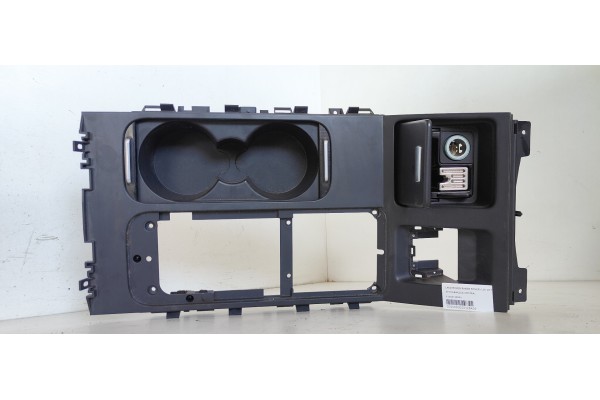 Recambio de apoyabrazos central para land rover range rover (lm) v8 td vogue referencia OEM IAM FJV501250PV  