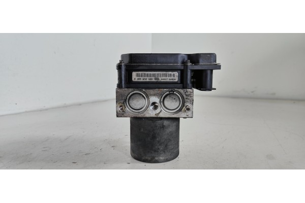 Recambio de abs para mercedes-benz clase b (w245) 180 cdi (245.207) referencia OEM IAM 0265950986  