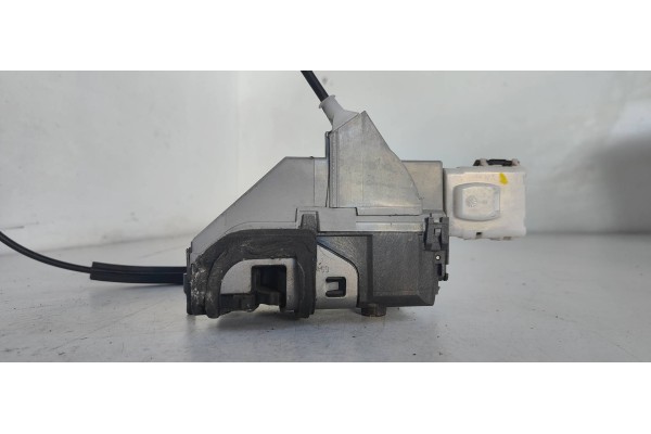 Recambio de cerradura puerta trasera izquierda para citroen c5 berlina 2.0 hdi fap referencia OEM IAM 574395  
