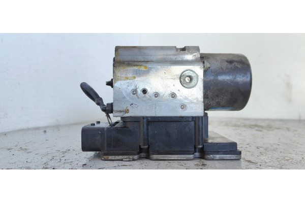 Recambio de abs para saab 9-3 berlina 2.2 16v tid cat referencia OEM IAM 13509205  