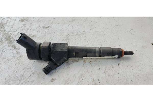Recambio de inyector para renault scenic ii emotion referencia OEM IAM 0445110110B  