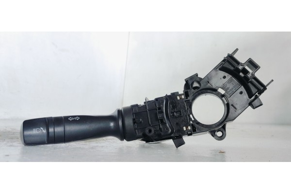 Recambio de mando intermitentes para hyundai i40 i40 berlina fase 2 referencia OEM IAM 3753MA2211  