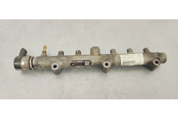 Recambio de rampa inyectora para kia sorento 2.5 crdi ex referencia OEM IAM 0445214103  