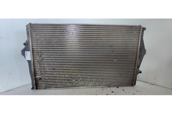 Recambio de radiador agua para volvo s60 berlina 2.4 diesel cat referencia OEM IAM 8671694  