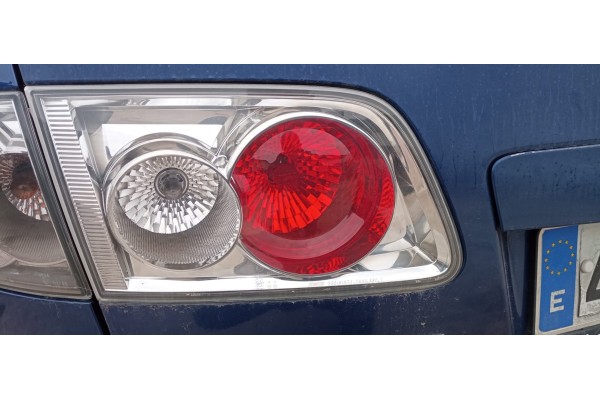 Recambio de piloto trasero izquierdo interior para mazda 6 berlina (gg) 2.0 diesel cat referencia OEM IAM   