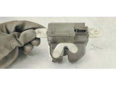 Recambio de cerradura maletero / porton para opel corsa d cosmo referencia OEM IAM 55701971  