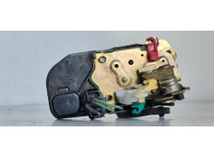 Recambio de cerradura puerta trasera izquierda para jeep gr. cherokee (wh) 3.0 crd laredo referencia OEM IAM   