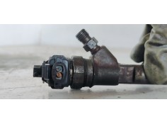 Recambio de inyector para chrysler voyager (rg) 2.8crd 150 referencia OEM IAM 0445110059  