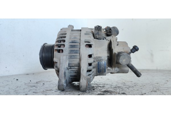 Recambio de alternador para kia sorento 2.5 crdi ex referencia OEM IAM   