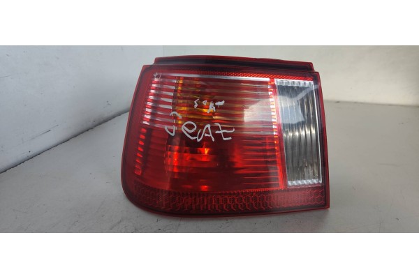 Recambio de piloto trasero izquierdo para seat ibiza (6k1) 1.4 referencia OEM IAM 6K6945257C  