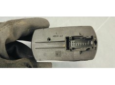 Recambio de mando elevalunas delantero izquierdo para opel corsa d cosmo referencia OEM IAM 13258521AA  