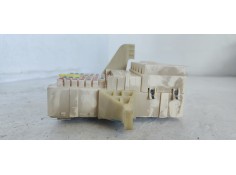 Recambio de caja reles / fusibles para kia magentis active referencia OEM IAM 919502G000  