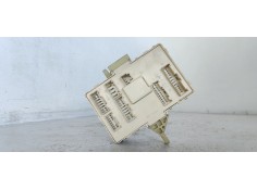 Recambio de caja reles / fusibles para kia magentis active referencia OEM IAM 919502G000  