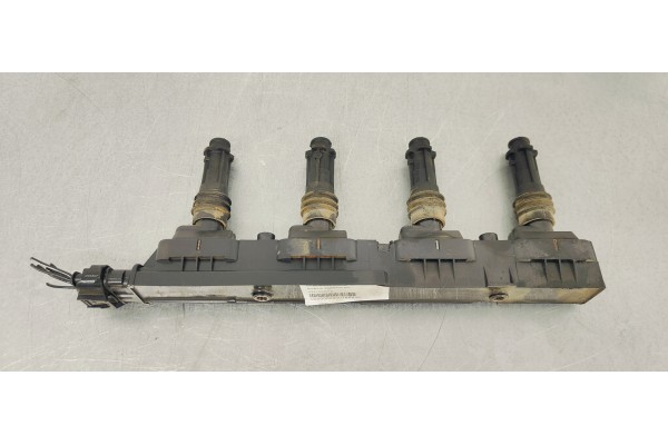 Recambio de bobina encendido para opel corsa c club referencia OEM IAM 0221503015  