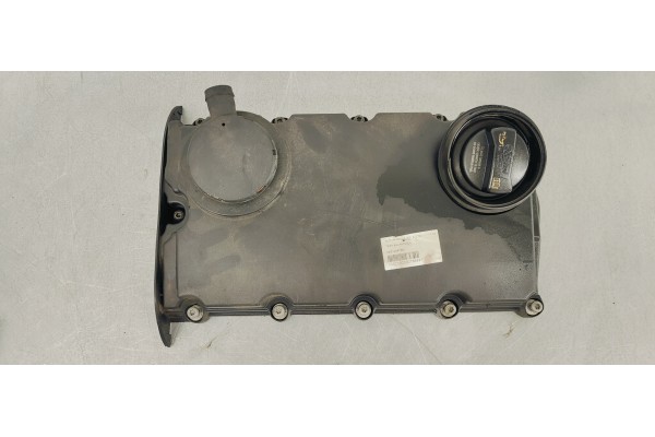 Recambio de tapa balancines para audi a4 avant (8e) 2.0 tdi referencia OEM IAM 03G103475B  