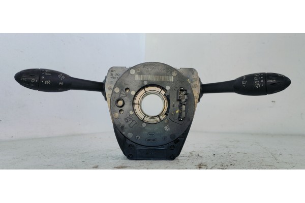 Recambio de mando multifuncion para mini countryman (r60) cooper referencia OEM IAM 6131133151  