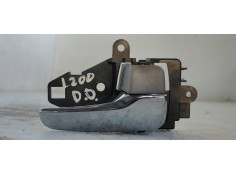 Recambio de maneta interior delantera derecha para mitsubishi l 200 (ka0/kb0) raging bull referencia OEM IAM MN105360  