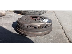 Recambio de kit embrague para mercedes-benz vito (w638) caja cerrada 2.3 turbodiesel referencia OEM IAM   