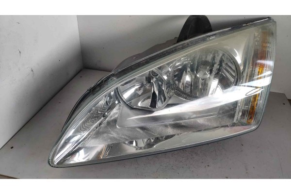 Recambio de faro izquierdo para ford focus berlina (cap) 1.6 tdci cat referencia OEM IAM 4M5113K060BA 03740 