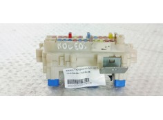 Recambio de caja reles / fusibles para renault koleos 2.0 dci 150 4x4 fap referencia OEM IAM   