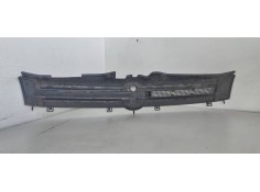 Recambio de rejilla delantera para fiat panda (169) 1.2 cat referencia OEM IAM 735353899  