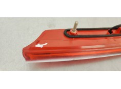 Recambio de luz central de freno para peugeot rcz 2.0 hdi 163 fap referencia OEM IAM 40700780  