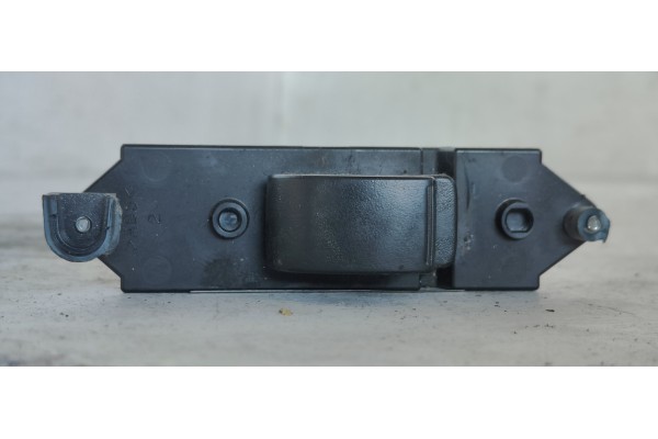 Recambio de mando elevalunas delantero derecho para mitsubishi l 200 (ka0/kb0) raging bull referencia OEM IAM MR587955  
