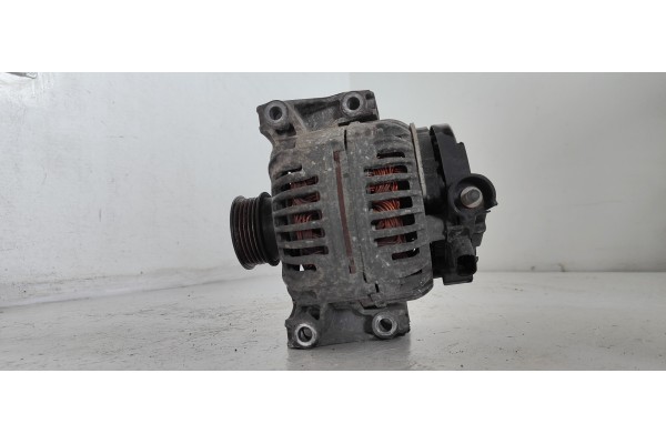 Recambio de alternador para saab 9-3 berlina 2.0 cat referencia OEM IAM 0124525058  