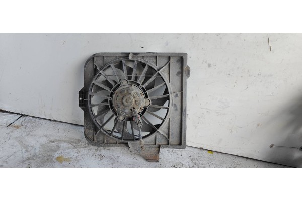 Recambio de electroventilador para chrysler voyager (rg) 2.8 crd cat referencia OEM IAM 2326503803  