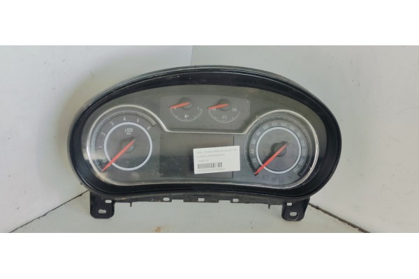 Recambio de cuadro instrumentos para opel insignia berlina selective referencia OEM IAM 23398019  