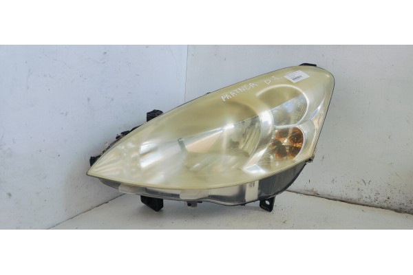 Recambio de faro izquierdo para peugeot partner kombi 1.6 hdi 110 fap referencia OEM IAM 9682829680  