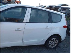 Recambio de puerta trasera izquierda para renault scenic iii 1.6dci 130 fap referencia OEM IAM   