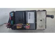 Recambio de caja reles / fusibles para chevrolet blazer (neu) 4wd lux automático referencia OEM IAM 15787553  