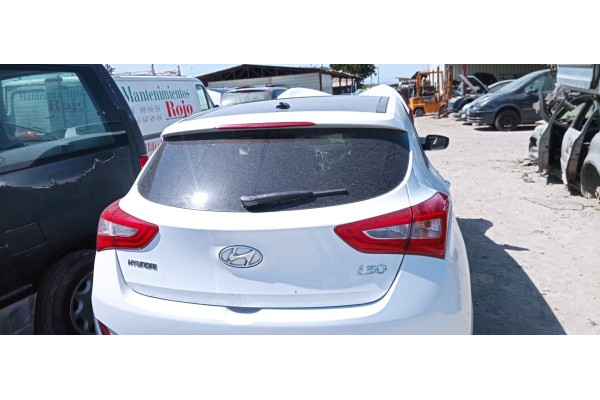 Recambio de porton trasero para hyundai i30 (gd) style referencia OEM IAM   