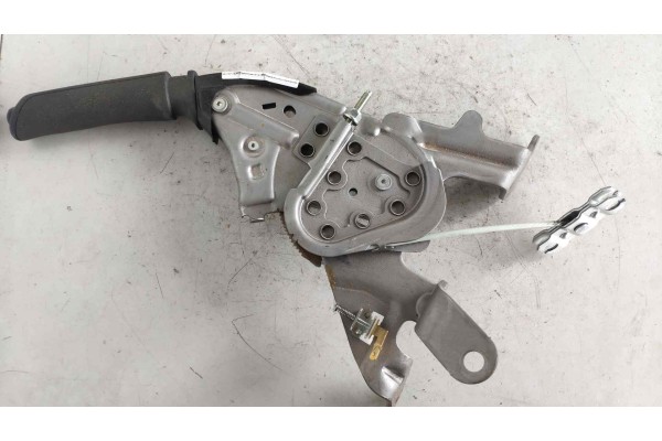 Recambio de palanca freno para subaru forester 2.0 diesel cat referencia OEM IAM 50526  