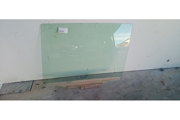 Recambio de luna trasera izquierda para toyota rav 4 (a3) 2.2 turbodiesel cat referencia OEM IAM   