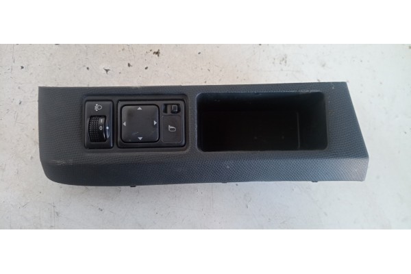 Recambio de mando retrovisor para nissan micra (k12e) 25 aniversario referencia OEM IAM 68485K10121  
