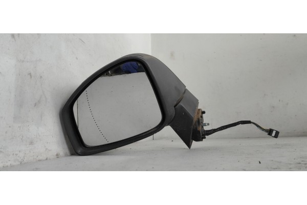 Recambio de retrovisor izquierdo para renault scenic iii 1.6dci 130 fap referencia OEM IAM   