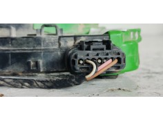 Recambio de cerradura puerta trasera derecha para hyundai i40 i40 berlina fase 2 referencia OEM IAM 814203Z000  