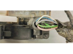 Recambio de cerradura puerta delantera izquierda para hyundai i30 1.6 crdi 115 referencia OEM IAM 813102L070  