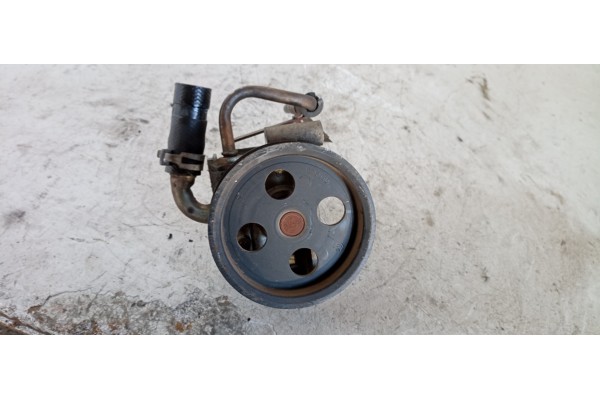 Recambio de bomba direccion para ford fiesta (cbk) ambiente referencia OEM IAM   
